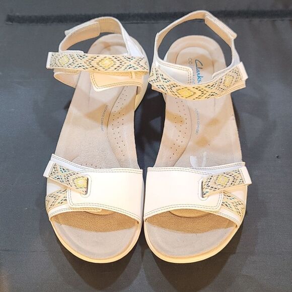 BRAND NEW Clark's WOMEN'S AMANDA'S SPRINT  LEATHER ACTIVE SANDAL - Picture 3 of 14